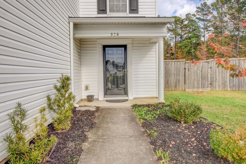 338 Brickhope Ln, Goose Creek, SC 29445
