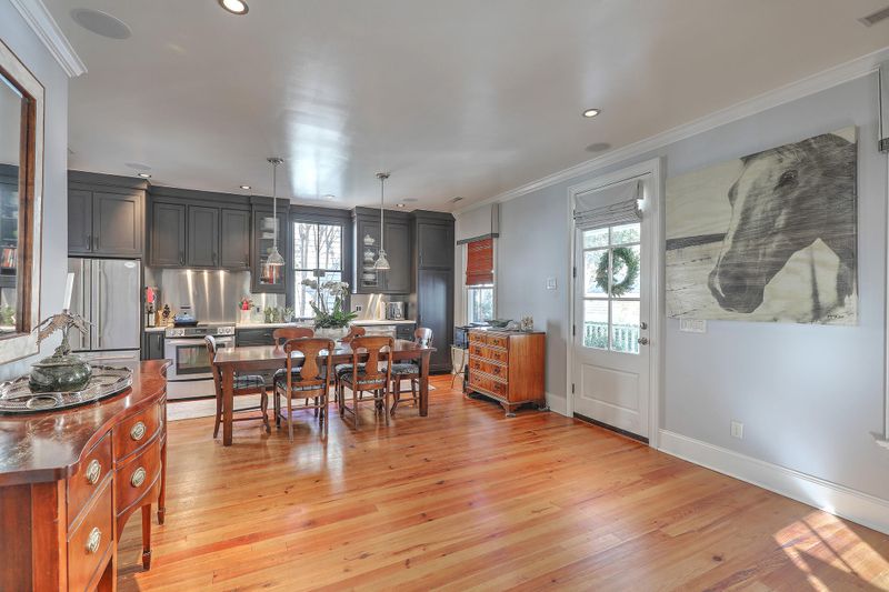 136 Jakes Ln, Mount Pleasant, SC 29464