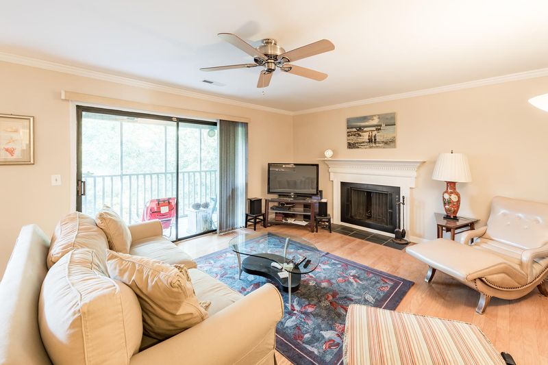 1130 Village Creek Ln #4, Mount Pleasant, SC 29464