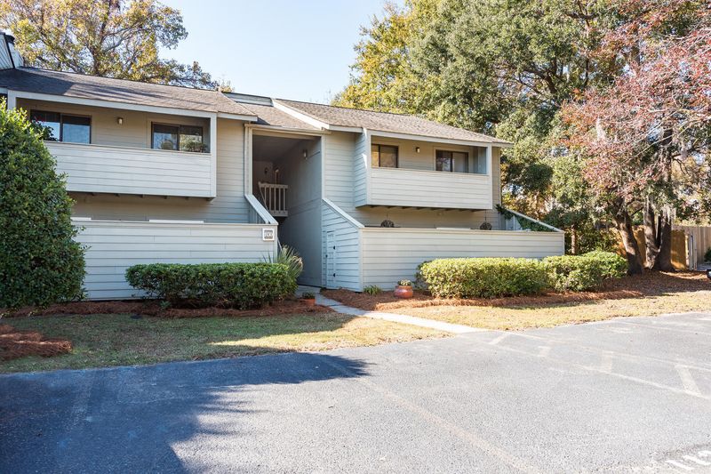 1130 Village Creek Ln #4, Mount Pleasant, SC 29464