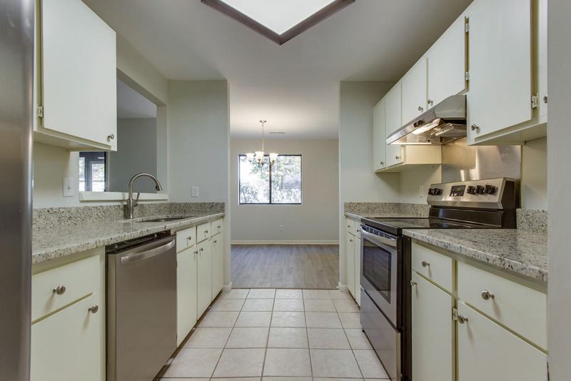 1204 Village Creek Ln #1, Mount Pleasant, SC 29464