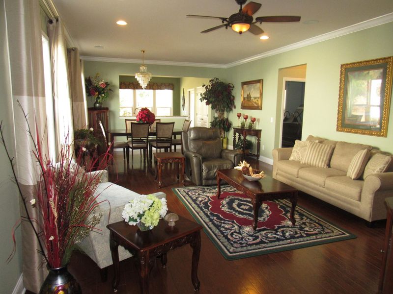 207 Waterfront Park Dr, Summerville, SC 29483