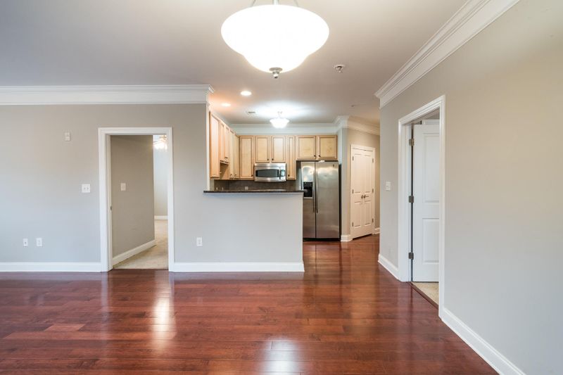 2244 Ashley Crossing Dr #116, Charleston, SC 29414