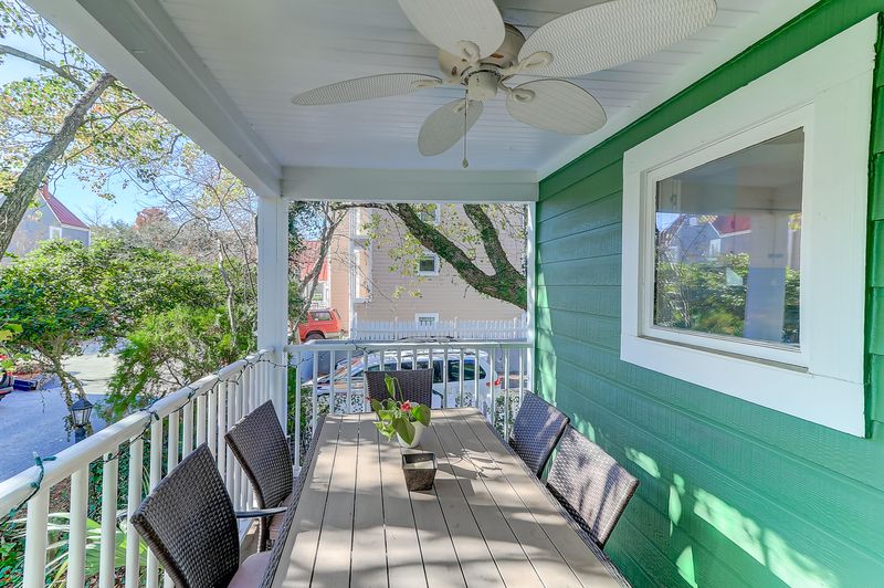 4 Ascot Al, Charleston, SC 29401