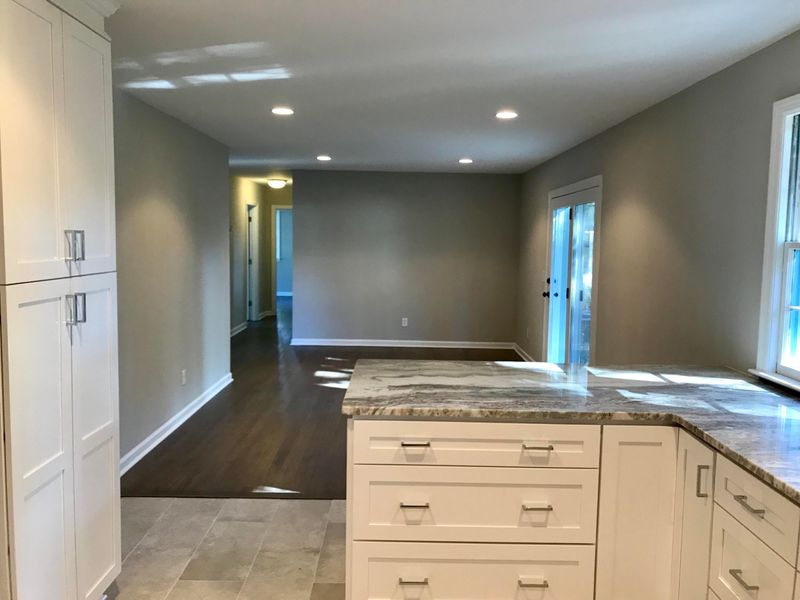 1369 Clearbrook St, North Charleston, SC 29405