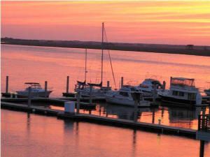 W 10th St #B-2, Folly Beach, SC 29439