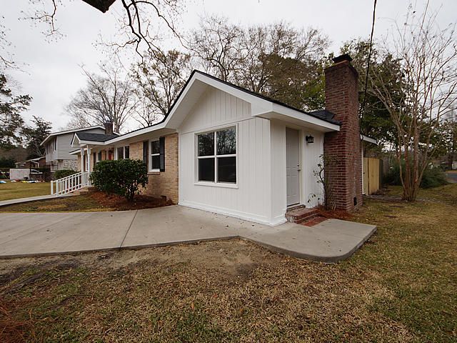 122 Englewood Rd, Goose Creek, SC 29445