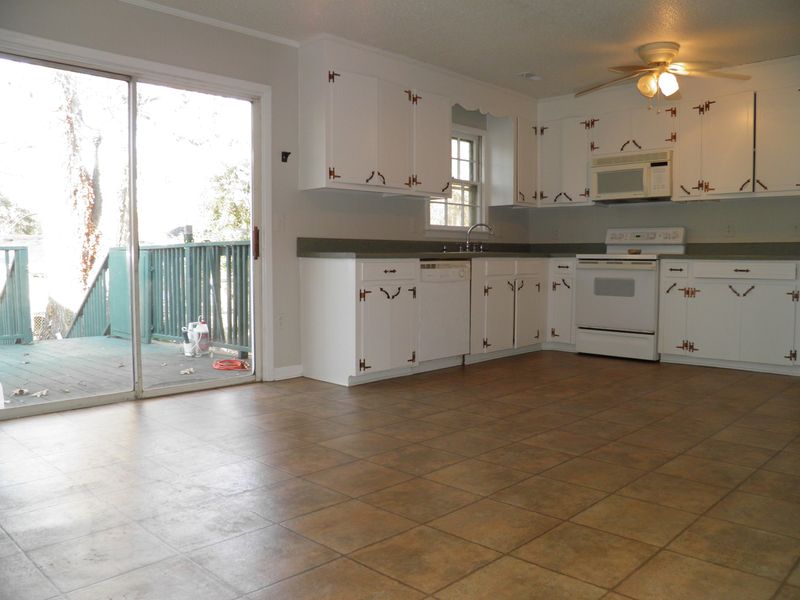 1141 Langdoc St, Moncks Corner, SC 29461
