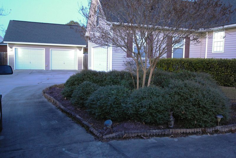 1211 Francis Marion Cir, Moncks Corner, SC 29461