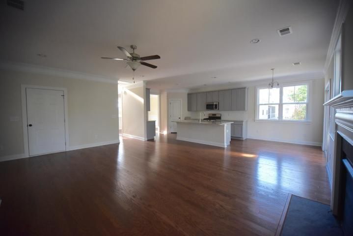 195 Sweet Garden Ct, Mount Pleasant, SC 29464