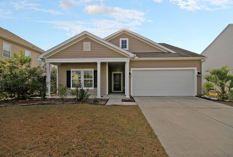 205 Stone Crop Dr, Goose Creek, SC 29445