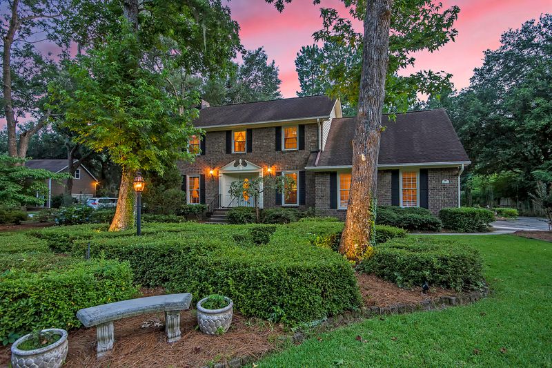 106 Abbey Ln, Summerville, SC 29485