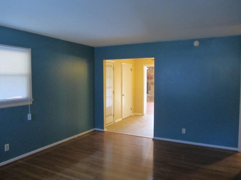 5813 Hume Ave, Hanahan, SC 29410