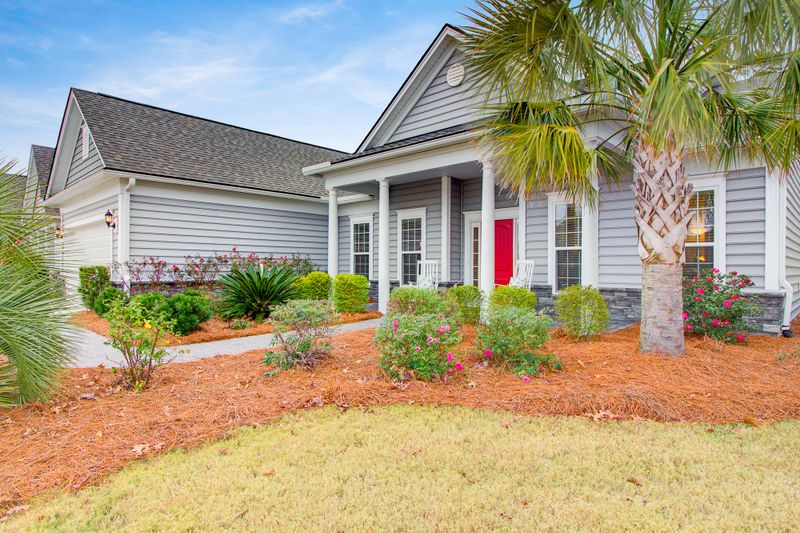 235 Waterfront Park Dr, Summerville, SC 29483