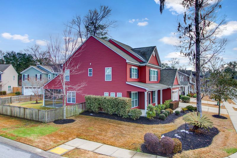 8440 Taylor Plantation Rd, North Charleston, SC 29420