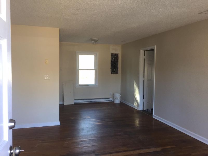 400 Madeline Dr, Goose Creek, SC 29445