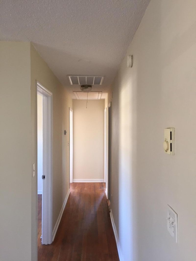 400 Madeline Dr, Goose Creek, SC 29445