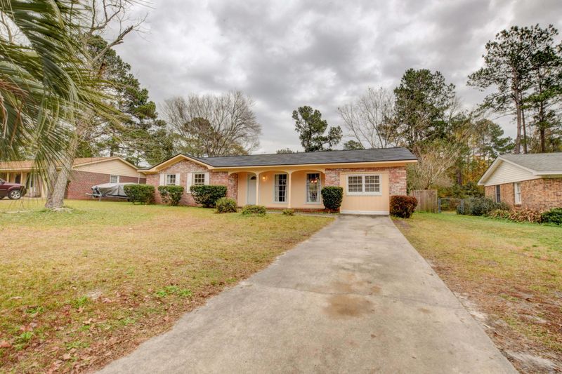 113 Rosa St, Summerville, SC 29483