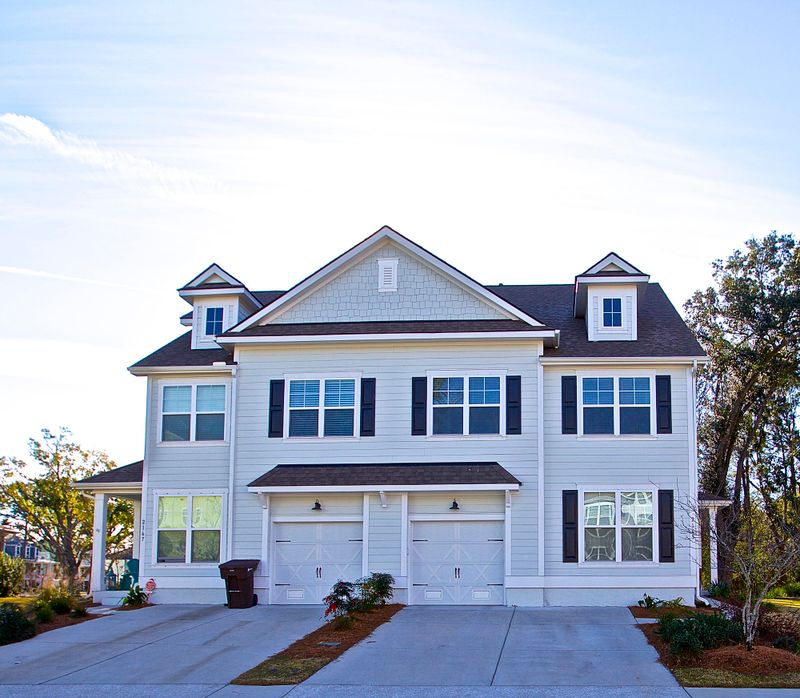 2165 Oyster Reef Ln, Mount Pleasant, SC 29466
