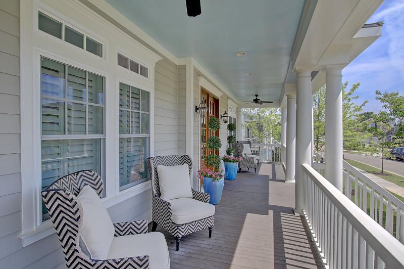 350 Lesesne St, Daniel Island, SC 29492