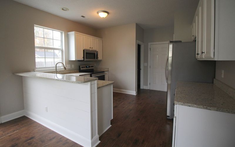 1011 Providence Way, Summerville, SC 29483