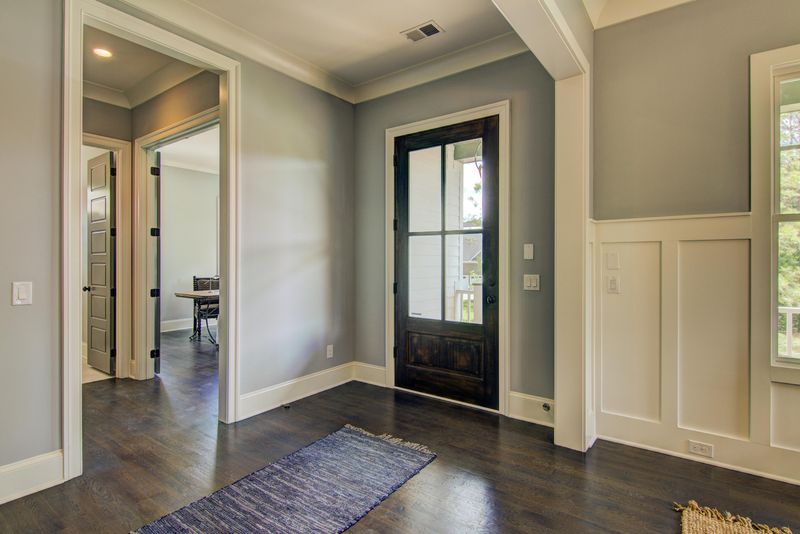 2909 Yachtsman Dr, Mount Pleasant, SC 29466