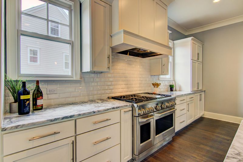 2909 Yachtsman Dr, Mount Pleasant, SC 29466