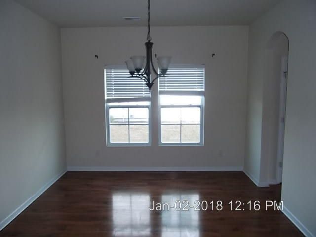 520 Nandina Dr, Goose Creek, SC 29445