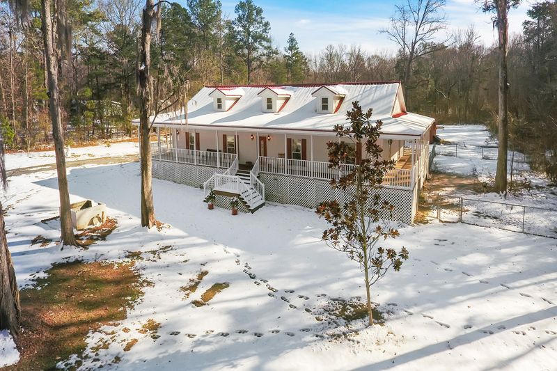131 Storey Rd, Summerville, SC 29483