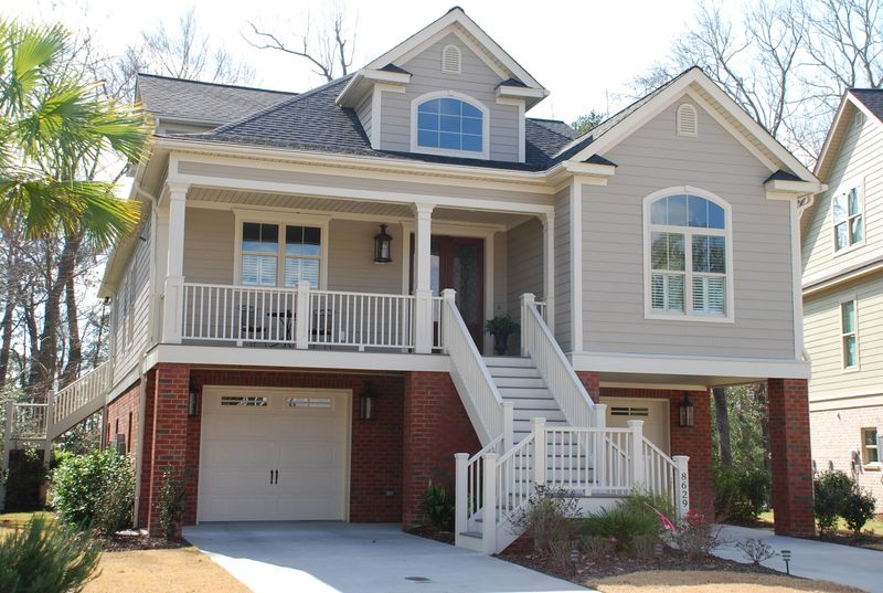 8629 Refuge Pointe Cir, North Charleston, SC 29420