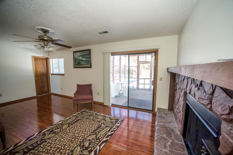 1421 Cimmaron Ln, Goose Creek, SC 29445