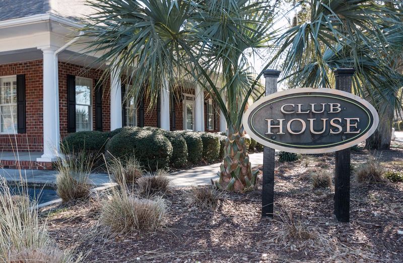1539 Cambridge Lakes Dr #208d, Mount Pleasant, SC 29464