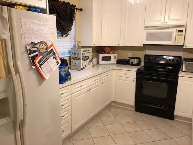 502 Sunnyside Way, Summerville, SC 29485