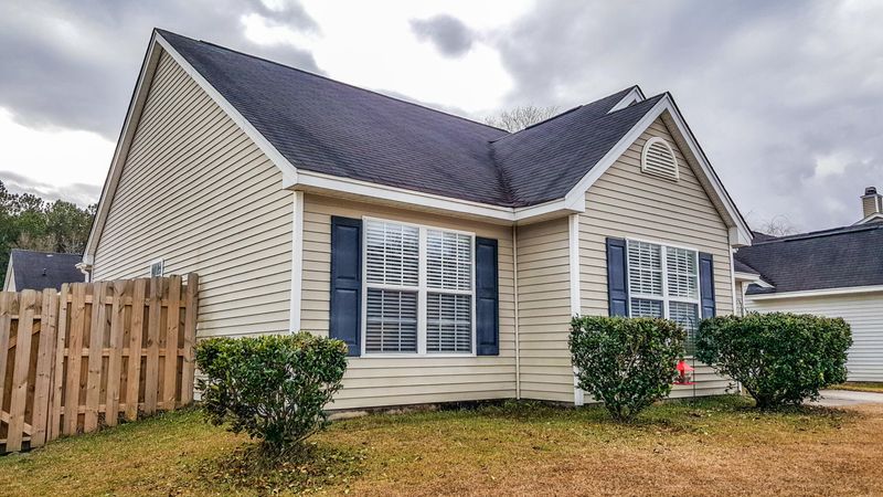 1601 Ashley Ct, Summerville, SC 29486