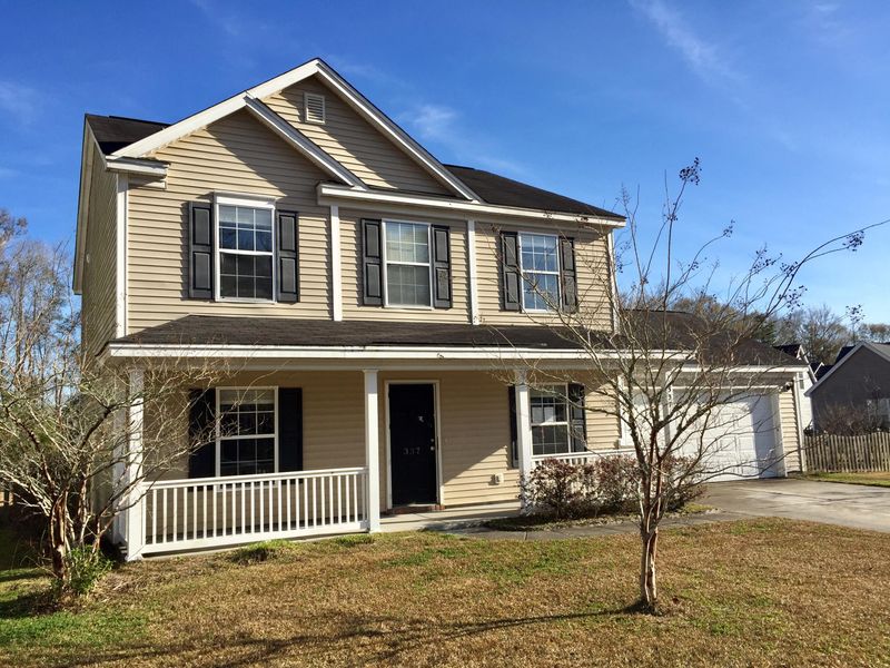 337 Eagle Ridge Rd, Summerville, SC 29485