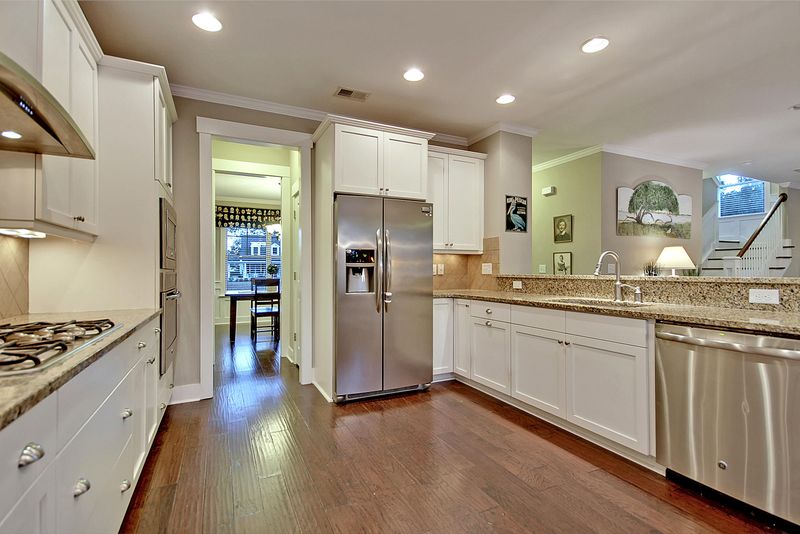 3180 Fosters Glenn Dr, Johns Island, SC 29455