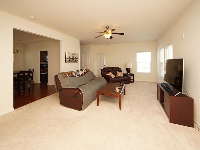 328 Beautyberry Rd, Summerville, SC 29486