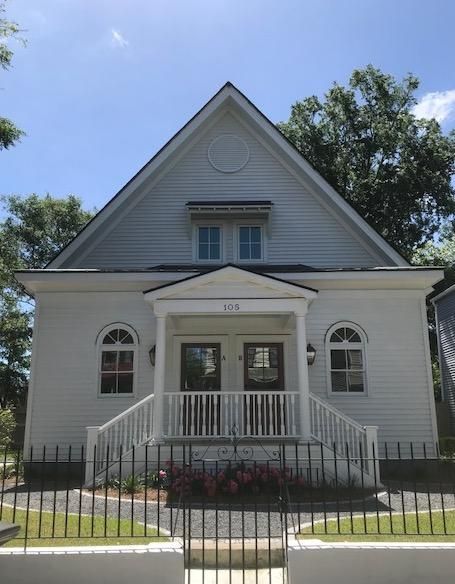 105 Fishburne St #A, Charleston, SC 29403