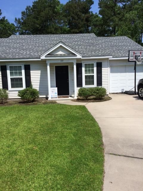 122 Sandy Hook Ct, Summerville, SC 29483