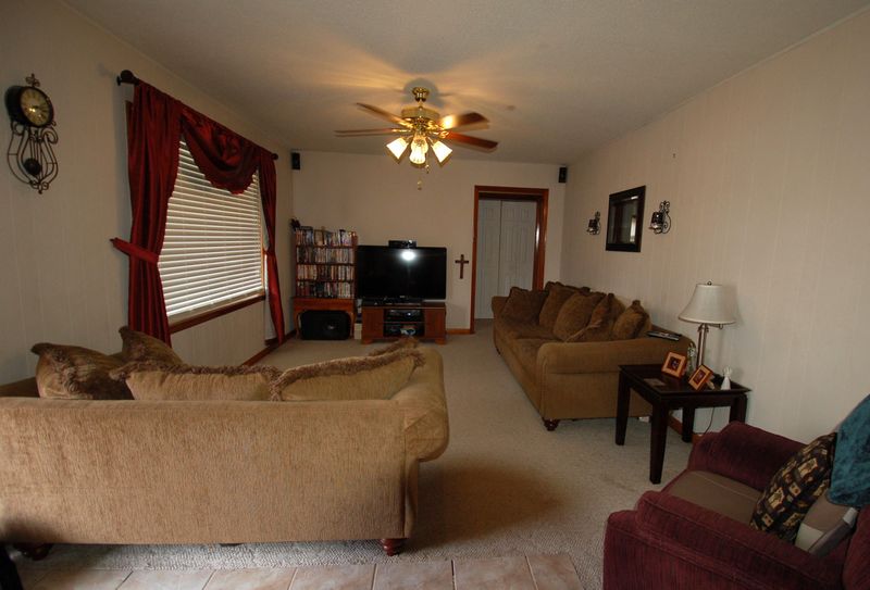 221 Janice St, Goose Creek, SC 29445
