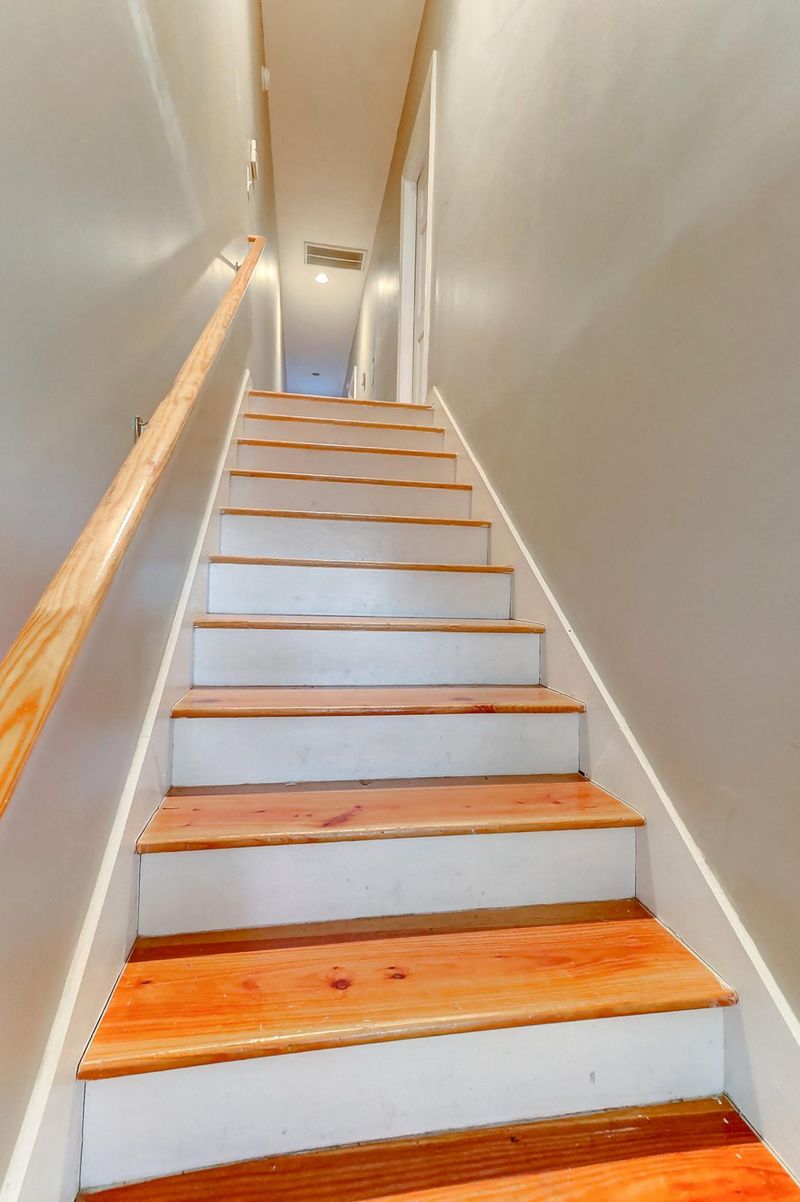 17 Felix St, Charleston, SC 29403