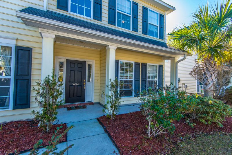 5263 Mulholland Dr, Summerville, SC 29485