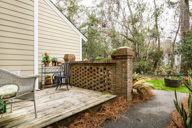 1051 Planters Pl, Mount Pleasant, SC 29464