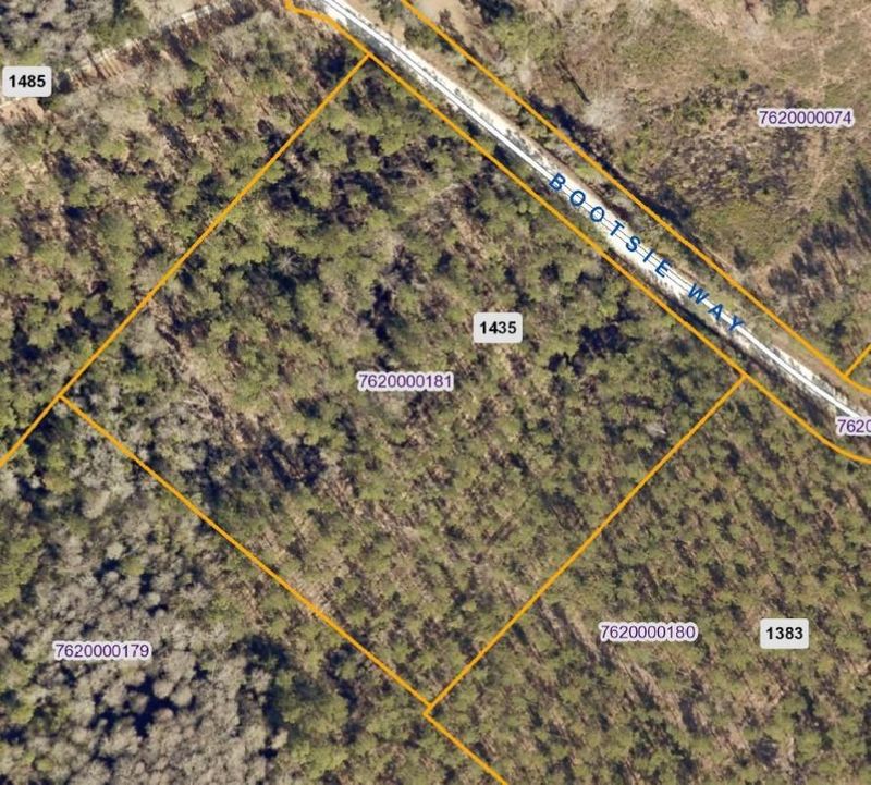 9-E Bootsie Way, Mcclellanville, SC 29458