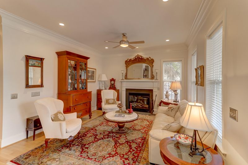 1801 Beekman St, Charleston, SC 29492