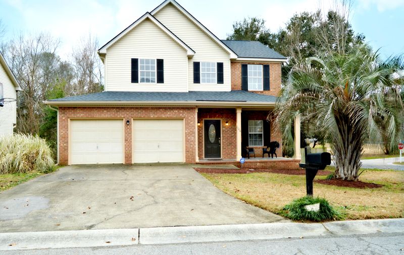100 Whaler Rd, Summerville, SC 29485