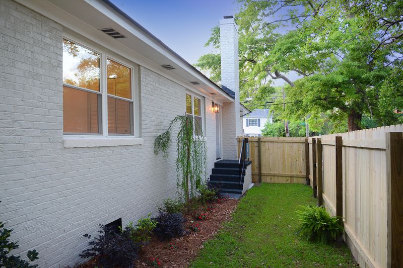 219 Grove St, Charleston, SC 29403