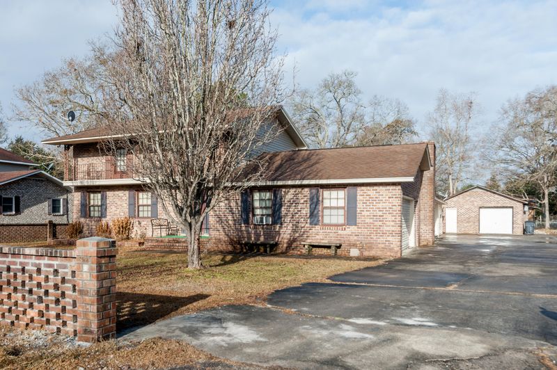 1705 Wilson Rd, Moncks Corner, SC 29461
