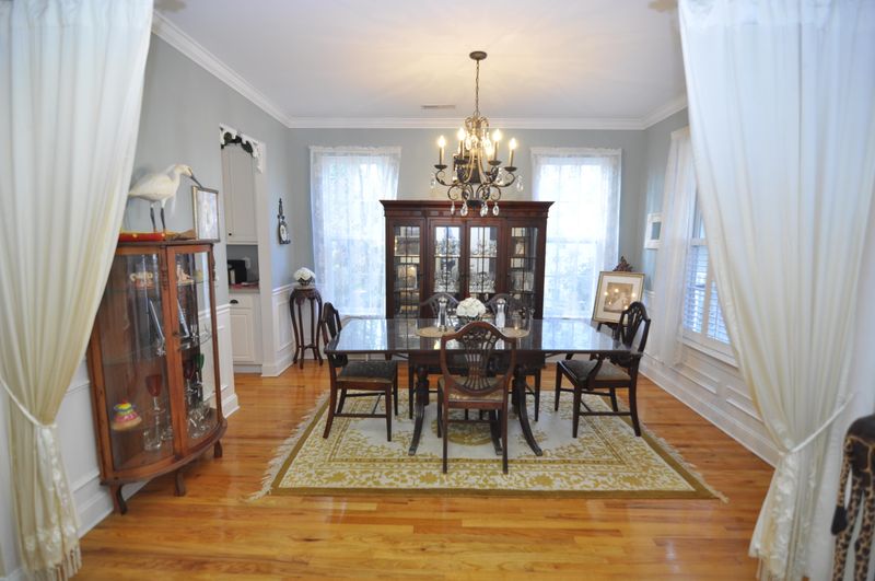 2001 Izard Ct, Charleston, SC 29414