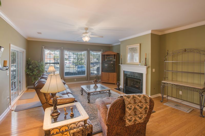 1434 Belcourt Ln, Mount Pleasant, SC 29464